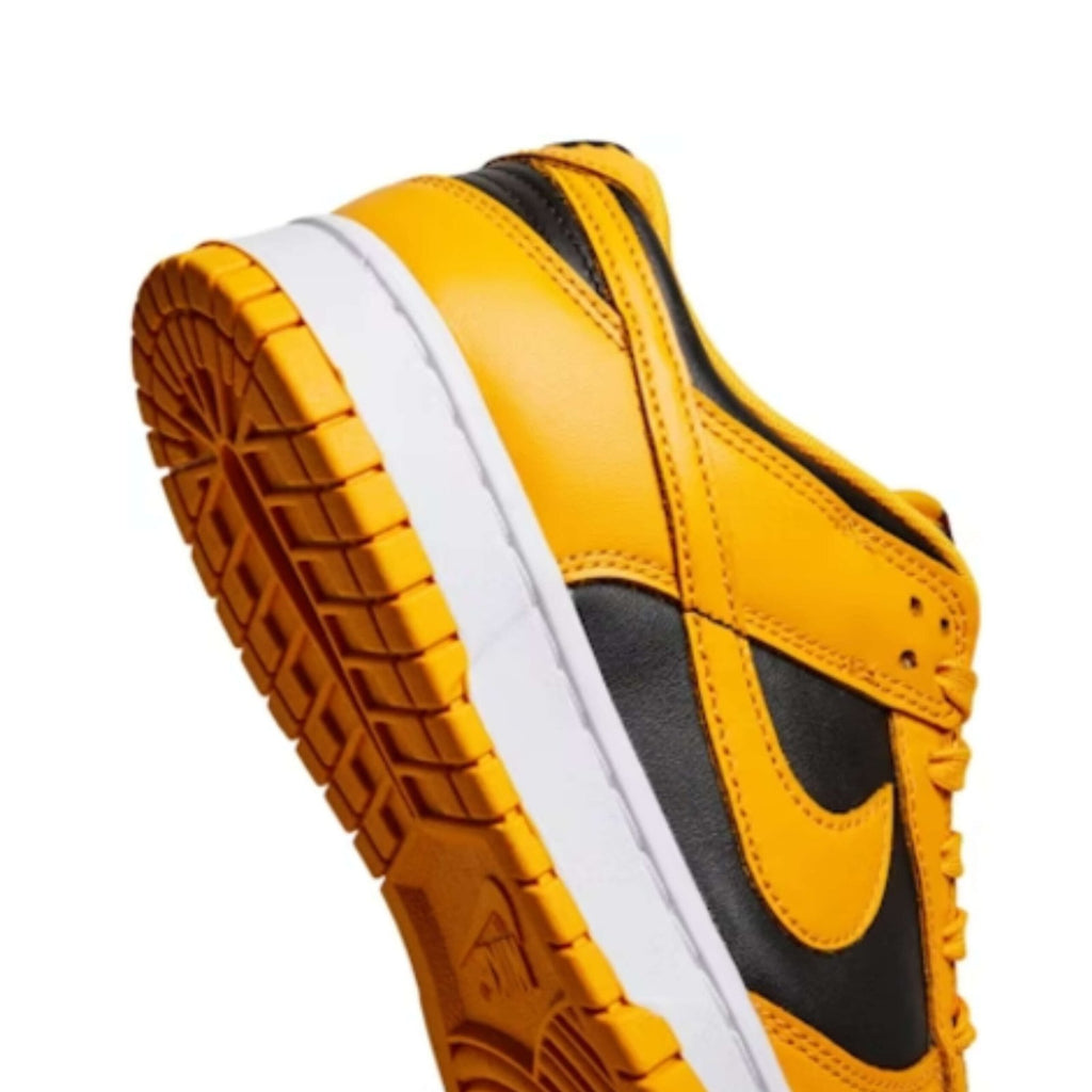 Nike Dunk Championship Golden Road