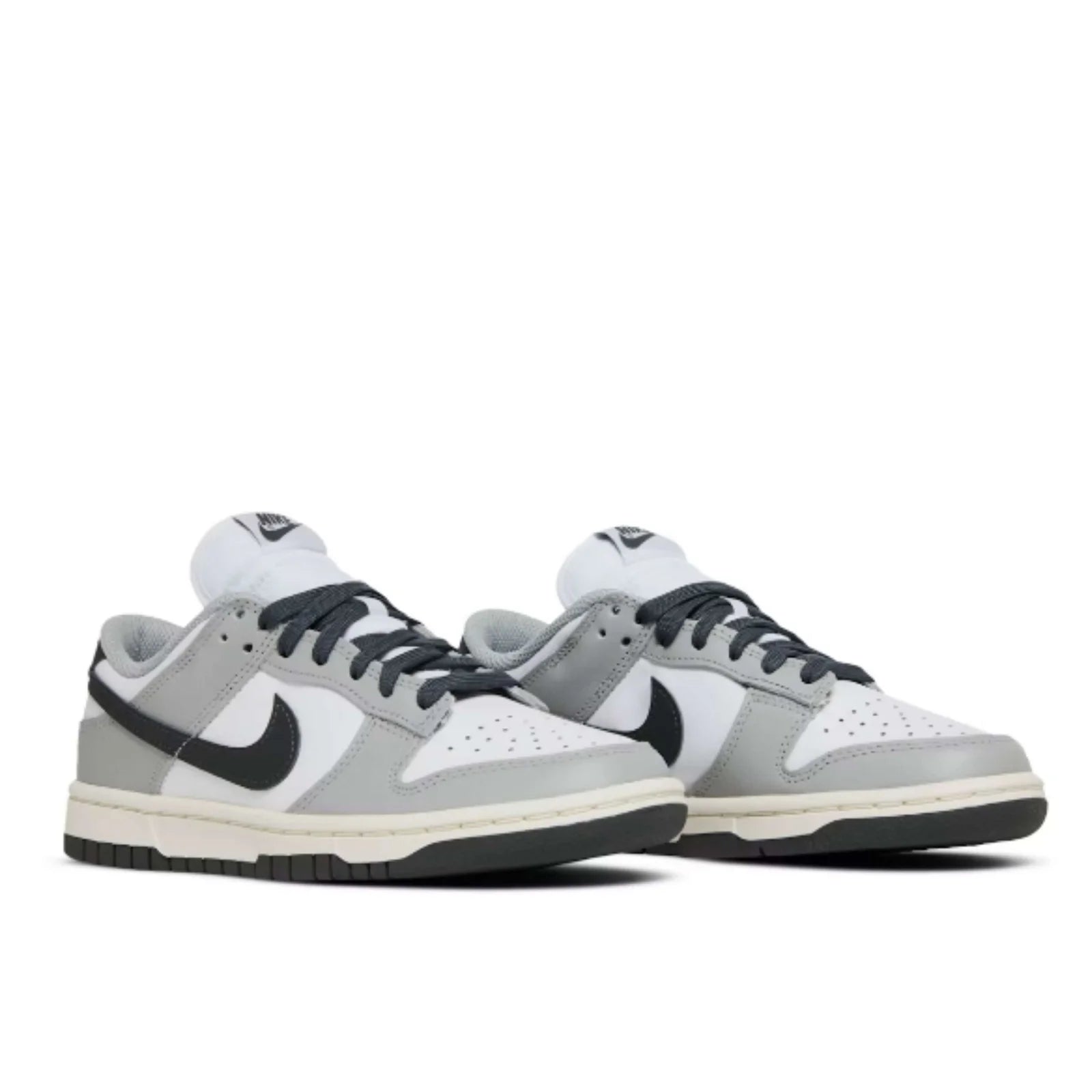 Nike Dunk Low Light Smoke Grey