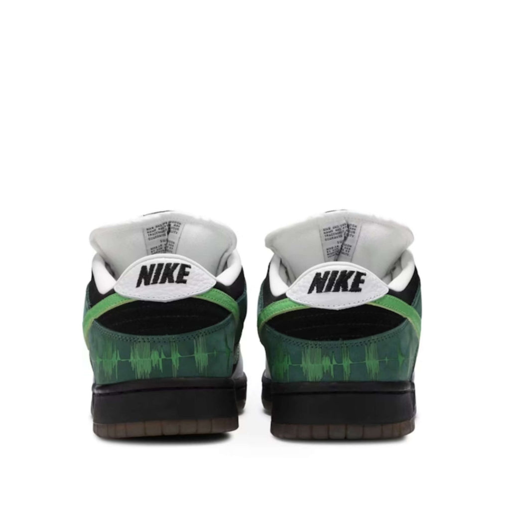 Nike SB Dunk Low C&amp;K Black / Acid
